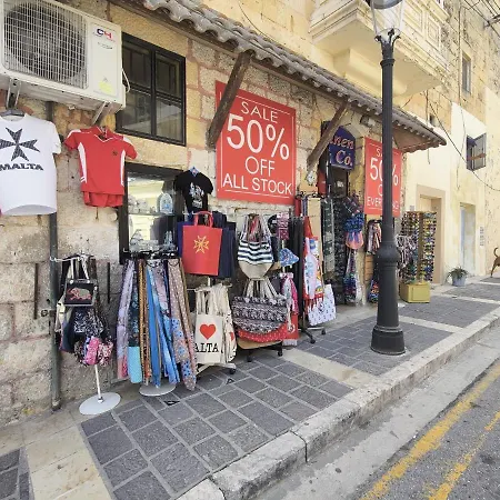 F2 Old Theatre - Centre Of & Mdina Apartament *